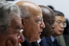 MNE INSISTE QUE SANÇÕES A PORTUGAL SERIAM “ABSURDAS” MAS CRÊ EM DESFECHO “POSITIVO”