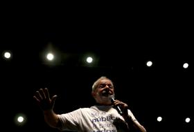 BRASIL: LULA ADMITE CONCORRER ÀS PRESIDENCIAIS DE 2018