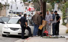 DETIDO HOMEM COM ARMAS E EXPLOSIVOS ANTES DE DESFILE GAY PRIDE EM LOS ANGELES