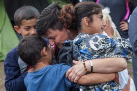 UE APELA A MAIOR SOLIDARIEDADE INTERNACIONAL NO DIA MUNDIAL DO REFUGIADO