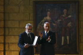 MARCELO DISTINGUE HENRIQUE DE BARROS A TÍTULO PÓSTUMO COM ORDEM DO INFANTE D. HENRIQUE