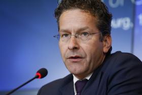 DIJSSELBLOEM EXIGIU À COMISSÃO EUROPEIA QUE “LEVE A SÉRIO” A RESPONSABILIDADE DE ATUAR COMO ÁRBITRO
