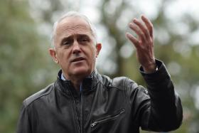 PRIMEIRO-MINISTRO AUSTRALIANO PROMETE REFERENDO SOBRE CASAMENTO HOMOSSEXUAL