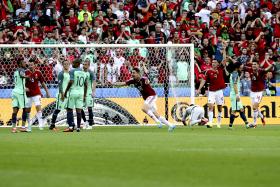 EURO2016: PORTUGAL ESTÁ A EMPATAR 1-1 COM A HUNGRIA, AO INTERVALO