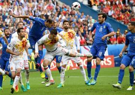 EURO2016: ITÁLIA BATE BICAMPEÃ ESPANHA E SEGUE PARA OS QUARTOS DE FINAL