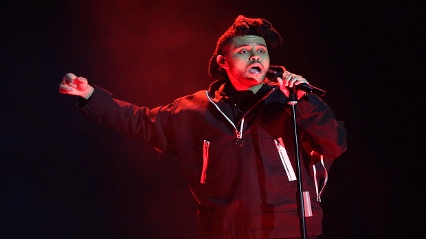 The Weeknd durante a cerimónia do Eco Music Award de 2016 em Berlim. (AP Photo/Markus Schreiber)