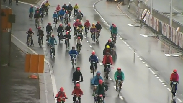 DVP E GARDINER FECHADAS DOMINGO PARA RIDE FOR HEART