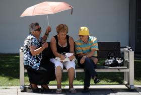 CALOR SEM AUMENTO DA MORTALIDADE EM PORTUGAL, MAS AUTORIDADES VÃO REITERAR APELOS