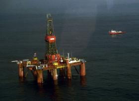 PETRÓLEO RENDE 698MEURO A ANGOLA EM JUNHO E BARRIL NOS 45 DÓLARES PELA PRIMEIRA VEZ