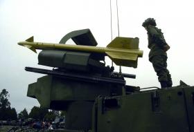 MOSCOVO QUER DISCUTIR ESCUDO ANTIMÍSSIL DOS EUA NA CIMEIRA RÚSSIA-NATO DE QUARTA-FEIRA