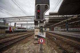 SOBE PARA 20 O NÚMERO DE MORTOS EM ACIDENTE DE COMBOIO EM ITÁLIA