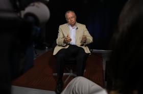 CORREIA DE CAMPOS FALHA ELEIÇÃO PARA PRESIDENTE DO CONSELHO ECONÓMICO E SOCIAL