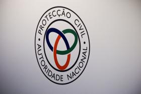 FOGO NUMA ZONA FLORESTAL DO LINHÓ (SINTRA) EM FASE DE RESCALDO