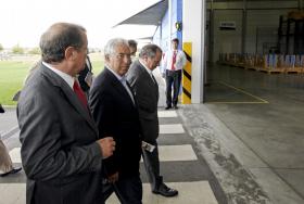 ANTÓNIO COSTA NA APRESENTAÇÃO DE AVIÃO BRASILEIRO COM TECNOLOGIA PORTUGUESA