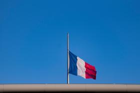 NICE/ATENTADO: PELO MENOS 60 MORTOS – AUTORIDADES FRANCESAS