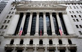 MERCADOS NORTE-AMERICANOS EM QUEDA EM VÉSPERAS DE REUNIÃO DA FED