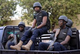 PARLAMENTO DO MALI PROLONGA ESTADO DE EMERGÊNCIA POR MAIS OITO MESES