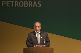 PRESIDENTE DA PETROBRAS DIZ QUE EMPRESA NÃO SERÁ PRIVATIZADA