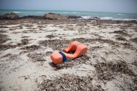 CORPOS DE 87 IMIGRANTES RECUPERADOS NUMA PRAIA NA LÍBIA NOS ÚLTIMOS TRÊS DIAS