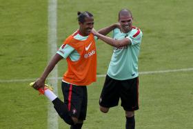 EURO2016: PEPE FALHA DUELO COM PAÍS DE GALES, BRUNO ALVES TITULAR