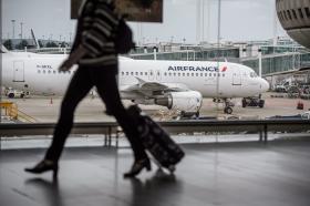 AIR FRANCE VAI CANCELAR 13% DOS VOOS NA 4.ª FEIRA POR GREVE DO PESSOAL DE CABINE