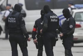 OPERAÇÃO ANTITERRORISTA EM BRUXELAS, POLÍCIA DIZ TER SITUAÇÃO “SOB CONTROLO”