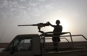 SÍRIA: SOBE PARA 43 NÚMERO DE MORTOS EM BOMBARDEAMENTO DO EXÉRCITO — ONG