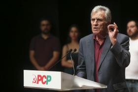 PCP DIZ-SE DISCRIMINADO E FORA DE ACORDOS PS/PSD/BE SOBRE TRIBUNAL CONSTITUCIONAL