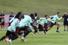 EURO2016: PORTUGAL REALIZA ÚLTIMO TREINO ANTES DA ‘MEIA’ COM PEPE EM DÚVIDA