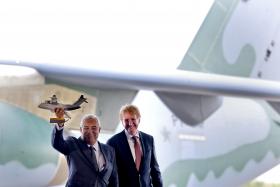 PRIMEIRO-MINISTRO ELOGIA PARCERIA COM BRASIL QUE PERMITIU CONSTRUIR AERONAVE