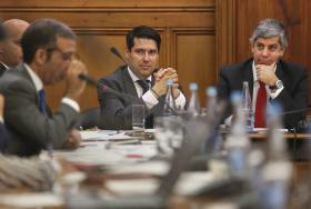 CENTENO REITERA QUE GOVERNO ESTÁ “TOTALMENTE CONTRA” EVENTUAIS SANÇÕES DE BRUXELAS