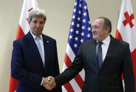 ESTADOS UNIDOS E GEÓRGIA ASSINAM “PARCERIA DE DEFESA”