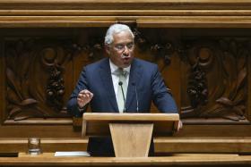 ESTADO DA NAÇÃO: PORTUGAL VAI SAIR EM 2016 DO PROCEDIMENTO POR DÉFICE EXCESSIVO — PRIMEIRO-MINISTRO