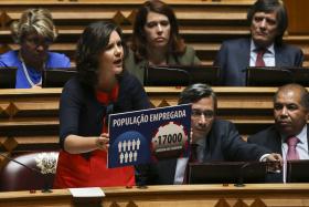 CDS-PP ACUSA COSTA DE NÃO TER “MEXIDO UMA PALHA” NA DEFESA DO DÉFICE DE 2015