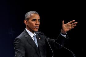 BARACK OBAMA ASSEGURA QUE EUA NÃO ESTÃO DIVIDIDOS APÓS MORTES DESTA SEMANA