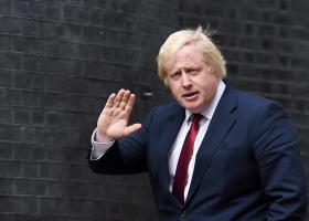BORIS JOHSON NOMEADO MNE BRITÂNICO, DAVID DAVIS MINISTRO DO BREXIT