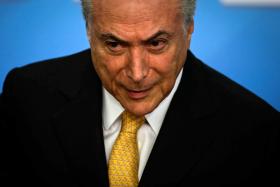 UM EM CADA DOIS BRASILEIROS PREFERE QUE TEMER FIQUE NO PODER ATÉ 2018 — SONDAGEM