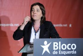 PROPOSTA DE SUSPENSÃO DE FUNDOS EUROPEUS REVELA “FANATISMO” E “IRRESPONSABILIDADE”, CATARINA MARTINS