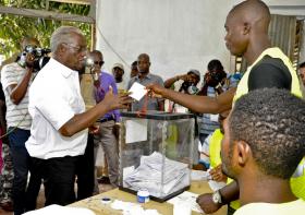 SÃO TOMÉ/ELEIÇÕES: PINTO DA COSTA RECUSA IR À SEGUNDA VOLTA SEM DEMISSÃO DA COMISSÃO ELEITORAL