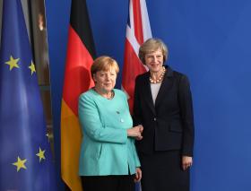 REINO UNIDO SÓ DEVE FORMALIZAR PEDIDO DE SAÍDA DA UE EM 2017 – THERESA MAY