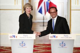 THERESA MAY QUER RESTRIÇÕES À MIGRAÇÃO DA UE PARA O REINO UNIDO NAS NEGOCIAÇÕES