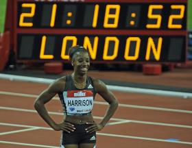 KENDRA HARRISON FIXA RECORDE DO MUNDO DOS 100 METROS BARREIRAS EM 12,20