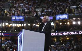 EUA/ELEIÇÕES: SANDERS DIZ QUE HILLARY CLINTON TEM DE SER PRESIDENTE