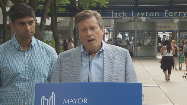 John Tory diz que não vai discutir a construção de uma ligação permanente entre as ilhas de Toronto e a cidade. (CBC)