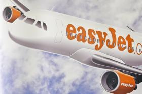 EASYJET PEDE A PASSAGEIROS PARA ESTAREM NO AEROPORTO COM MAIOR ANTECEDÊNCIA