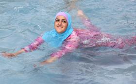 PELO MENOS TRÊS MULHERES MULTADAS POR USAREM “BURKINI” NAS PRAIAS FRANCESAS