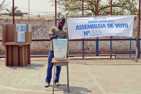 PRIMEIRO DIA DE REGISTO ELEITORAL EM ANGOLA SUPERA EXPETATIVAS COM ACTUALIZAÇÃO DE 13 MIL