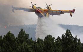 DOIS AVIÕES CANADAIR ESPANHÓIS ESPERADOS EM VIANA DO CASTELO PARA COMBATE AOS INCÊNDIOS