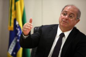 MINISTÉRIO PÚBLICO BRASILEIRO ACUSA EX-MINISTRO DE CORRUPÇÃO E ORGANIZAÇÃO CRIMINOSA