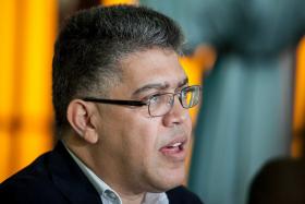 PARTIDO DE NICOLÁS MADURO RESPONSABILIZA OPOSIÇÃO POR ATRASOS NO PROCESSO DE REFERENDO